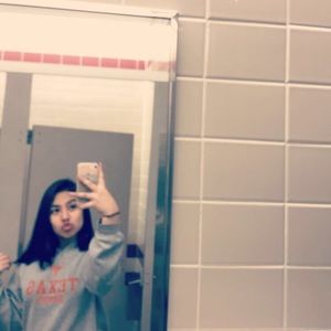 Meet your Posher, Marissa